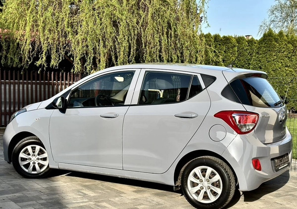 Hyundai i10 cena 24900 przebieg: 140000, rok produkcji 2015 z Białobrzegi małe 596